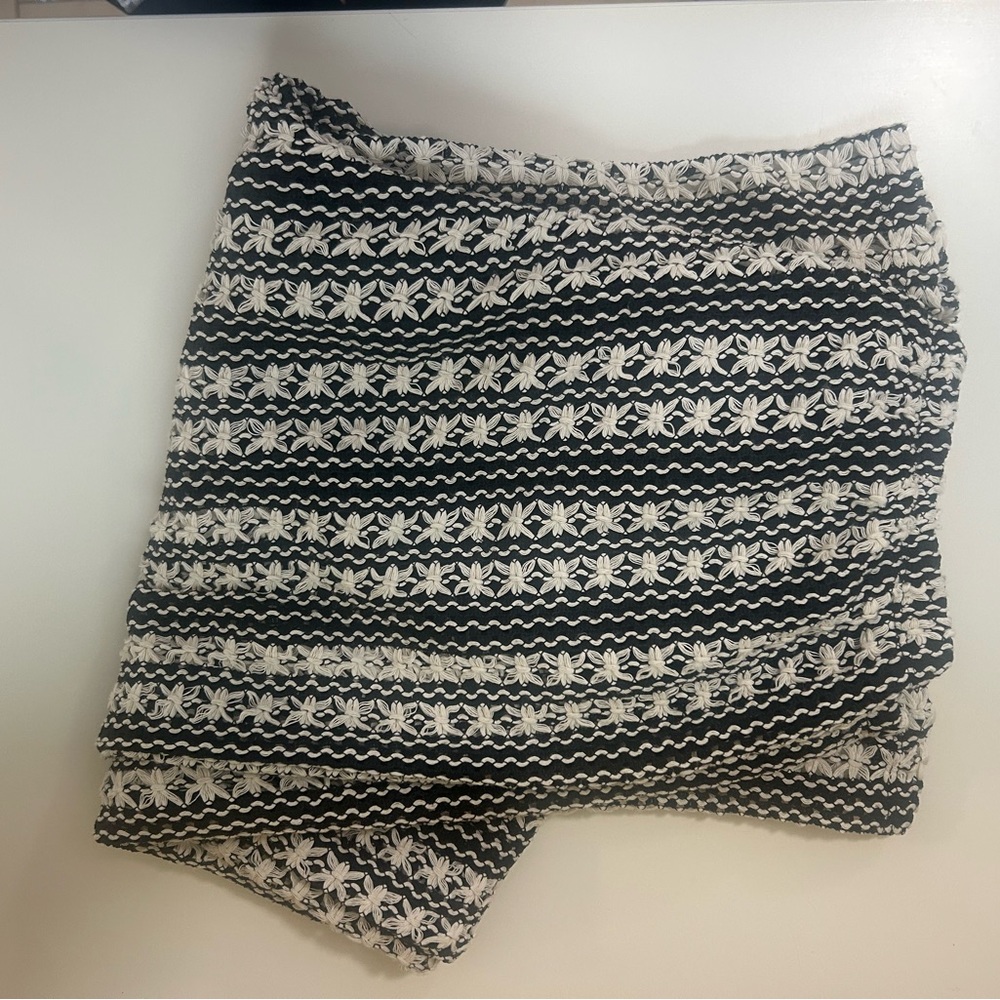 H&M Black and White Wide Leg Pants